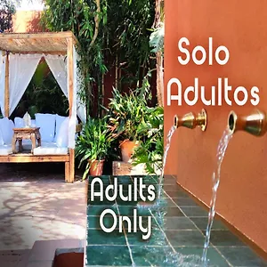 La Posada De Lola - Adults Only Bolonia